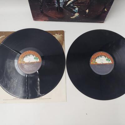 KISS CASABLANCA DOUBLE LP RECORD SET WITH LOTS OF EXTRAS