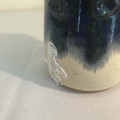 Signed Hand Made Pottery (DH-RG)