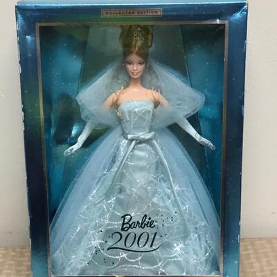 Mattel 2001 Barbie Collector Edition Teal Dress NRFB