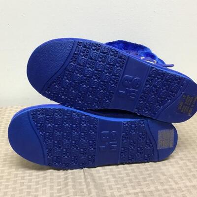 Bright Royal Blue Fleece Lined Lam Boots Shoes Size 10 NEW