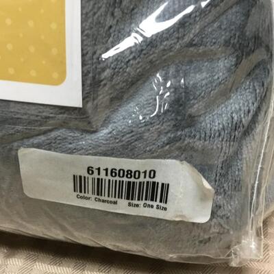 HSN Soft & Cozy Grey Fleece Throw Blanket