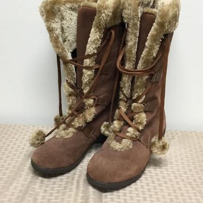Sporto Brown Suede Fur Line Trim Winter Boots 9W