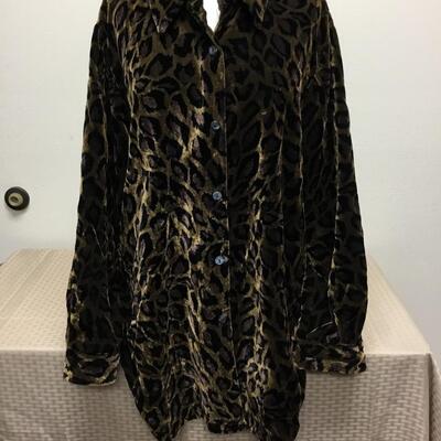 Lightweight Leopard Print Button Front Long Sleeve Tunic Top Denim & Co 1X