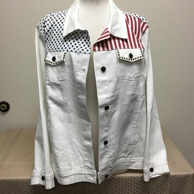 Patriotic Stars & Stripes White Button Front Jacket DG2 Diane Gilman Size 1X