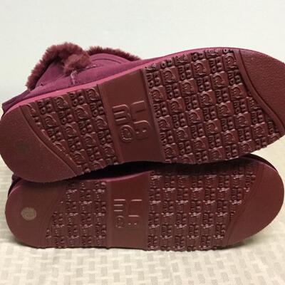 Maroon Burgundy Fleece Line Lam Boots Size 10