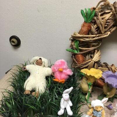 Easter Springtime Home Decor Figurines