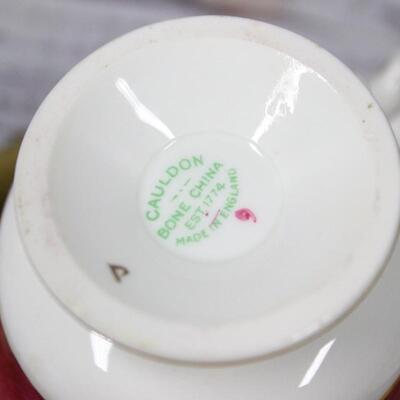 Vintage Leaf Roses Teacup Saucer Set