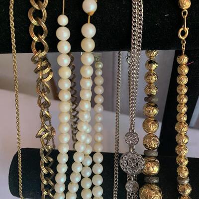 Women's Jewelry Lot #1