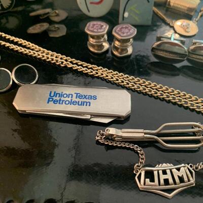 Men's Vintage Jewelry & Trinkets Lot