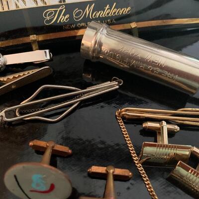 Men's Vintage Jewelry & Trinkets Lot
