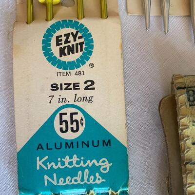 Lot of Specialty knitting, tatting and crochet needles +++