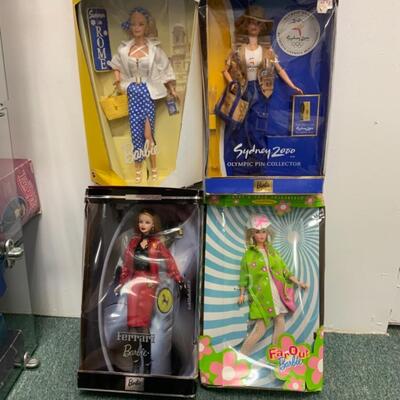 4x collector edition barbie doll
