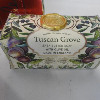 5 pc Bath Soaps: Ulta 12 Days of Bath, Tuscan Grove Shea Butter Soap - New