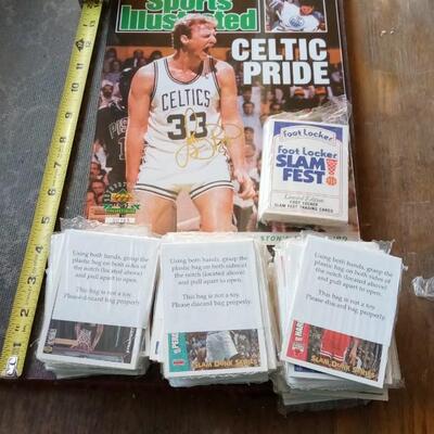 LOT 173         VINTAGE  BASKITBALL CARDS  AND A LARRY BIRD COLLECTABLE