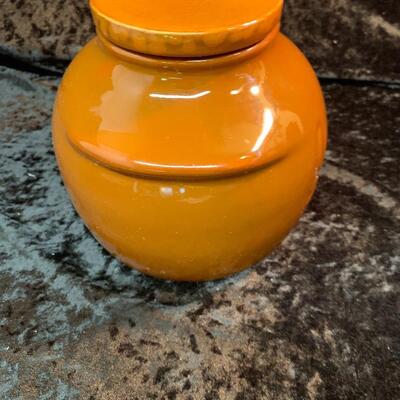 Dill Pickle Crock, Pig Trivet l and (2) footed wood bowls