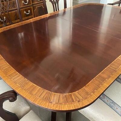 LOT#19DR: Councill 8 Seater Dining Table with 3 Leaves