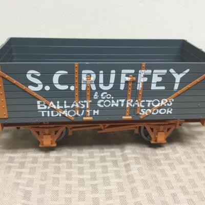 Bachman G scale Thomas & Friends S.C. Ruffy Deluxe rolling stock.