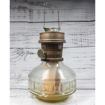 Antique Aladdin Colonial Gas Oil Lamp