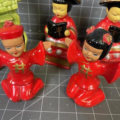 #13 Asian Figurines Red  