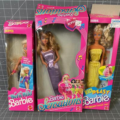 #31 Vintage Barbie and Skipper Dolls 