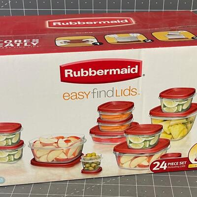 #43 Rubbermaid Storage Containers 