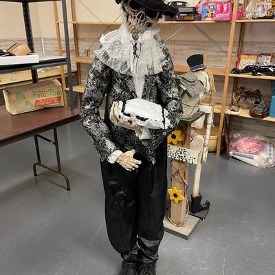 #46 Halloween Skeleton EXTRA AWESOME 