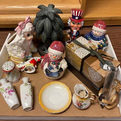 #61 Tray of Decorative Items: Uncle Sam, Ceramic and Resin 