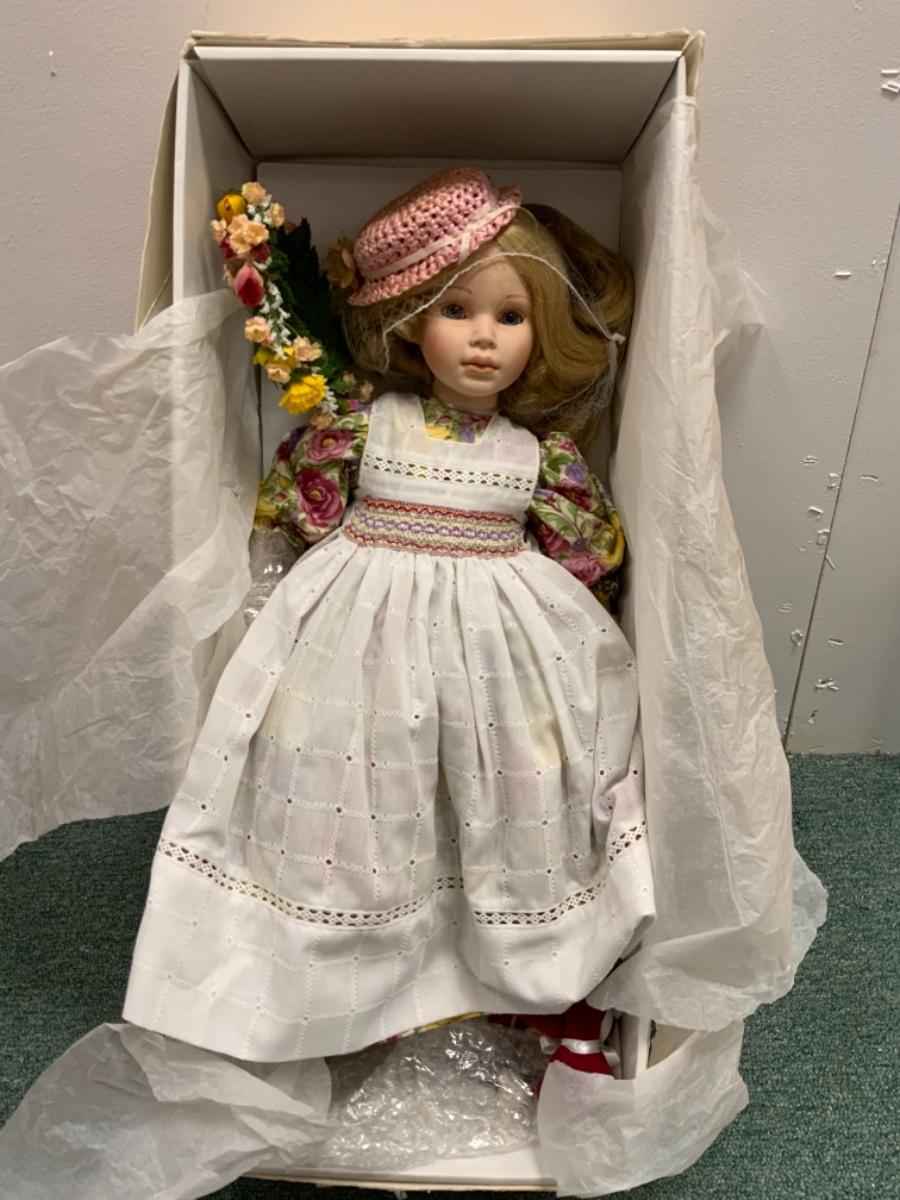 Pauline's limited edition dolls sale