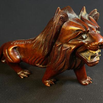 Very Vintage Tourist Trade Carved Lion Hong Kong 1951