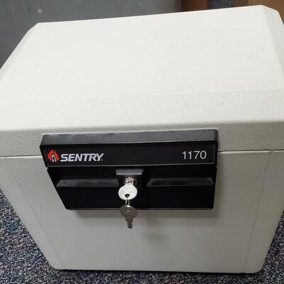 Sentry Safe - Model 1170