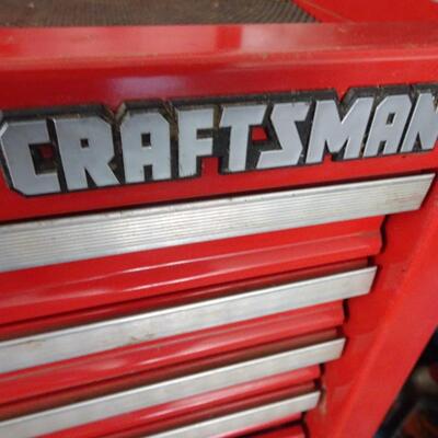 LOT 923. CRAFTSMAN TOOL CHEST