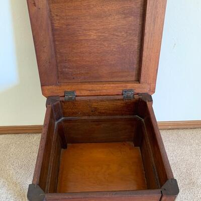 Stunning Antique Needle Point Solid Wood Stool w/ storage