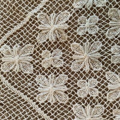 Vintage Tablecloths and Runners
