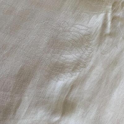 4 vintage tablecloths