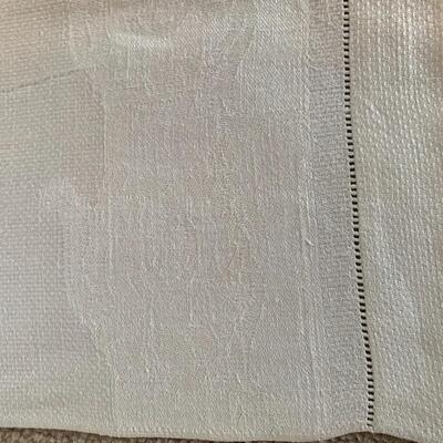 4 vintage tablecloths