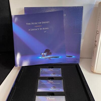 Lot 36  Disney Music and Book