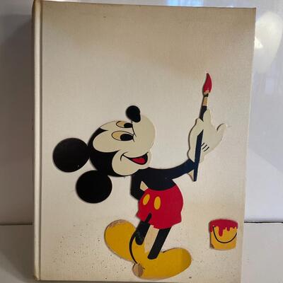 Lot 36  Disney Music and Book