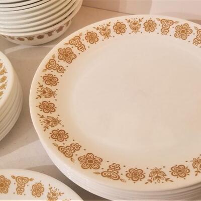Lot #39  Set of CORELLE dinnerware
