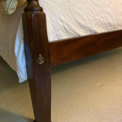 King Size Mahogany Four Poster Rice Bed