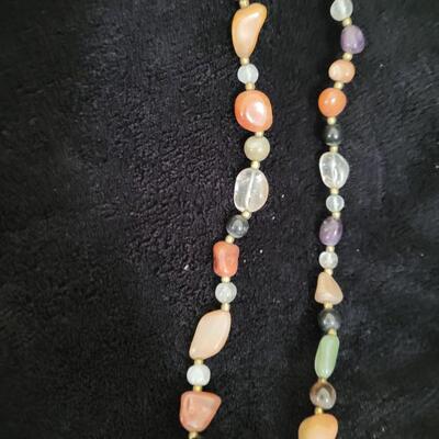 Stone necklace 