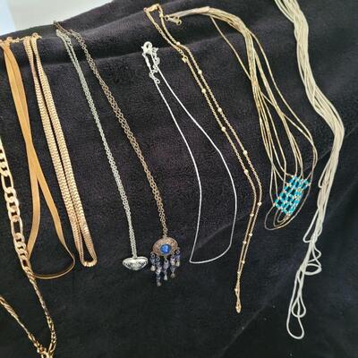 Chain necklace 