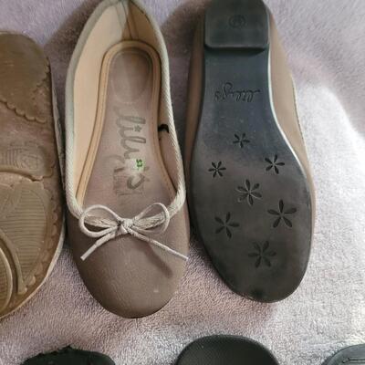 6 pr Shoes sz 7 1/2