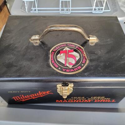 Milwaukee 1/2" drill