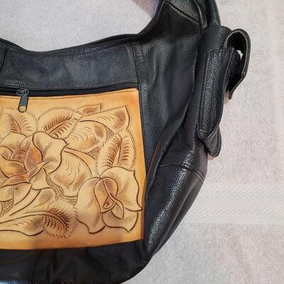 Vintage leather purse