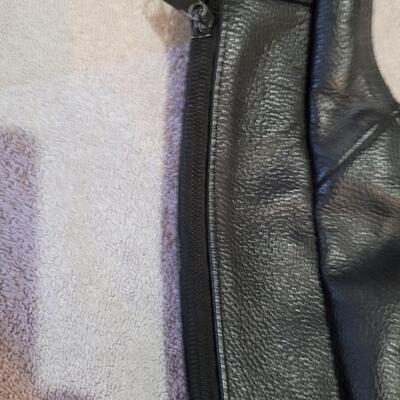 Vintage leather purse
