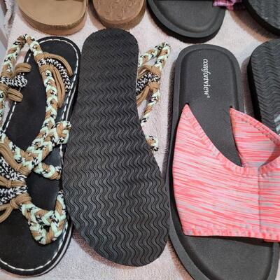 6 pr Womens sandels