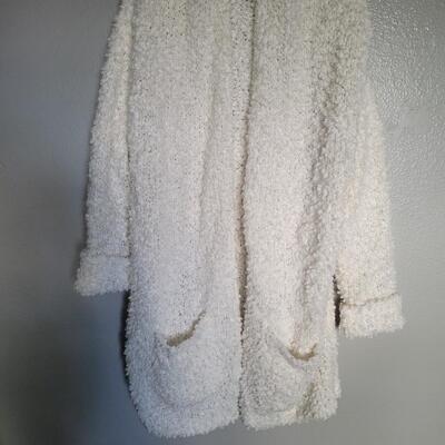 Ladies white sweater 