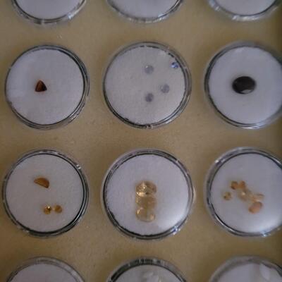 Gemstone assort 50 rds