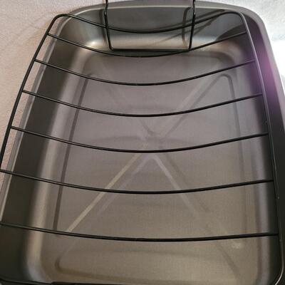 Roasting pan w/rack
