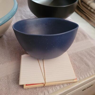 3 Bowls 